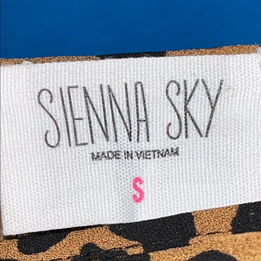 Sienna Sky Brown Leopard Tank Top